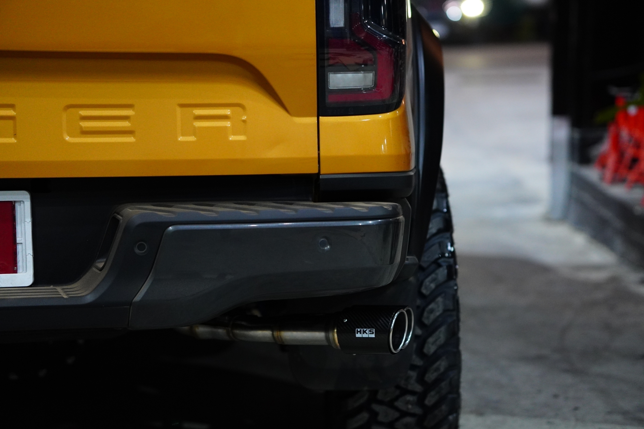 FORD RANGER NEXTGEN จองคิวมาจาก ชุมพร แต่งทรงเมกาที่ STEP9