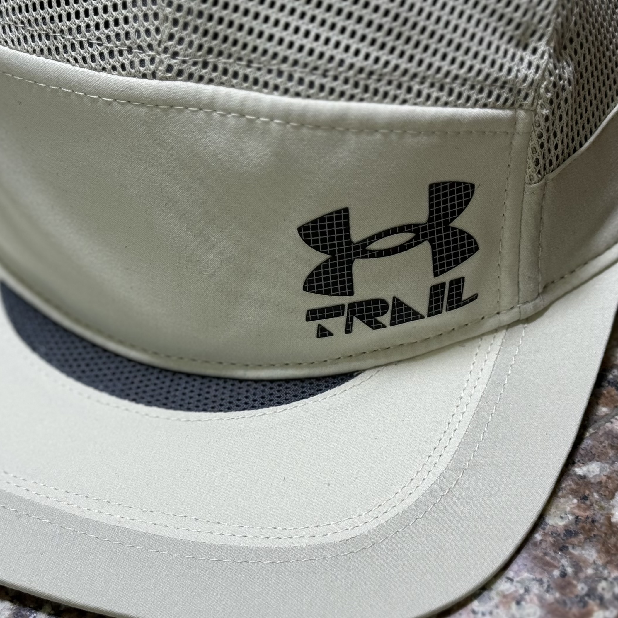 หมวกวิ่ง Under Armour ISO-Chill Launch Camper Cap ‘Khaki’