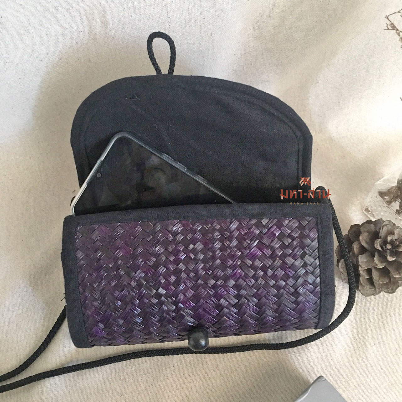 กระเป๋าเหลี่ยมนอน สะพาย ฝาพับ ขนาดกลาง 👝