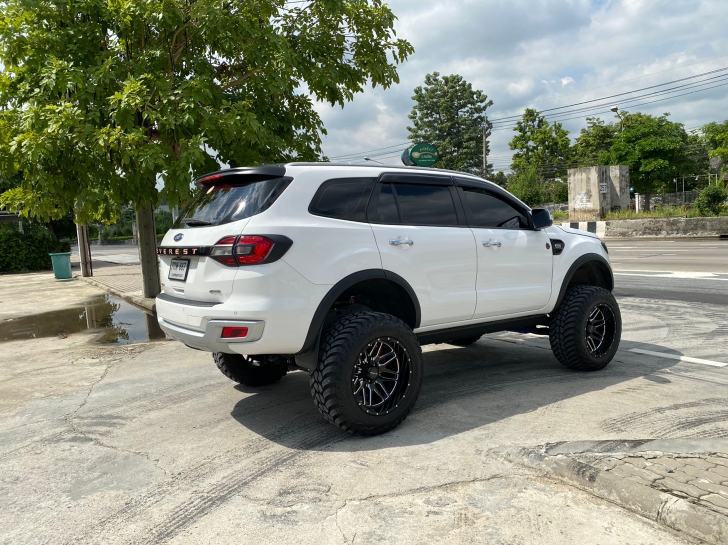 FORD EVEREST ยก6นิ้ว จัด FULLSET ที่ STEP9