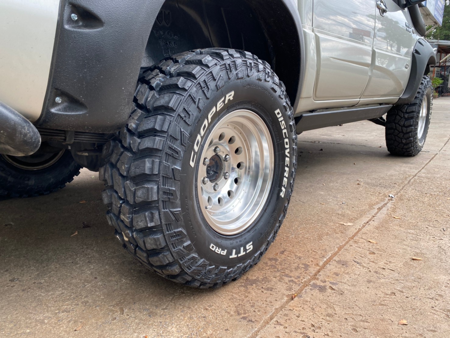 COOPER STT PRO 285/75-16 ราคาถูกสุดที่STEP9