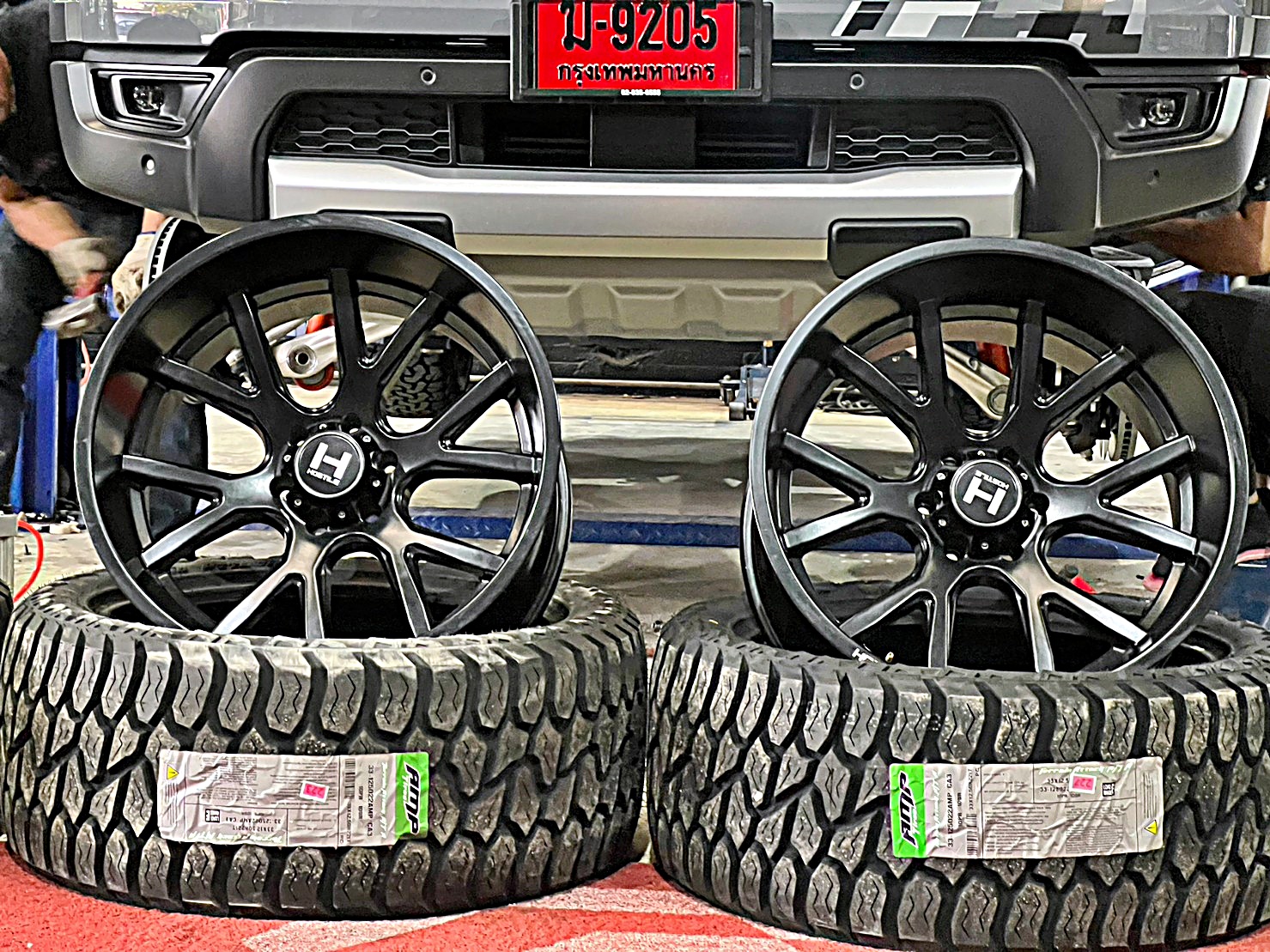 ส่งงาน RAPTOR V6 หล่อจบ ที่ Step9 ล้อแท้ HOSTILE H113