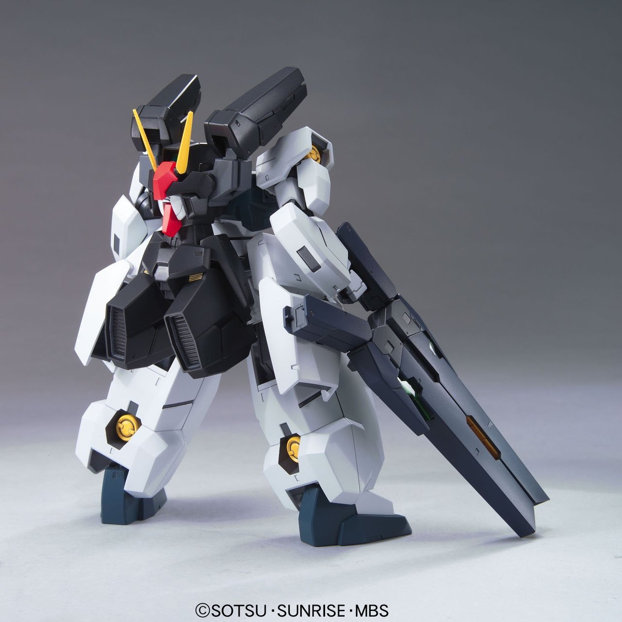 GN-008 Seravee Gundam (HG)