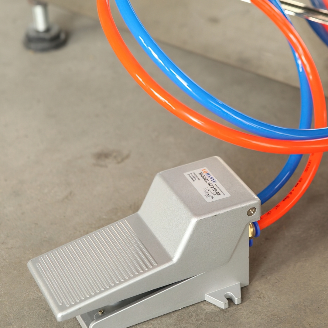 🌈 15787 เครื่องกดปิดฝาถังสี เครื่องปิดฝาถังพลาสติก เครื่องปิดฝาถังปุ๋ย ขนาด 10L-25L รุ่น ZRYG-1