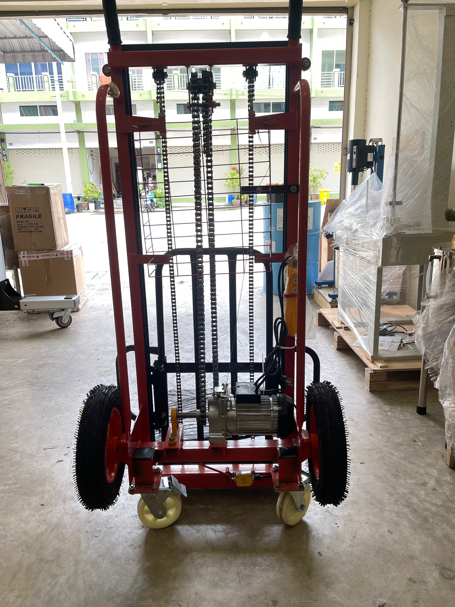 🌈รถเข็นยกของไฟฟ้า เข็นง่ายสะดวก ยกของได้สูงถึง 200 กิโลกรัม ปรับขึ้นลงด้วยระบบไฟฟ้า 1800w Electric Stacker DD1