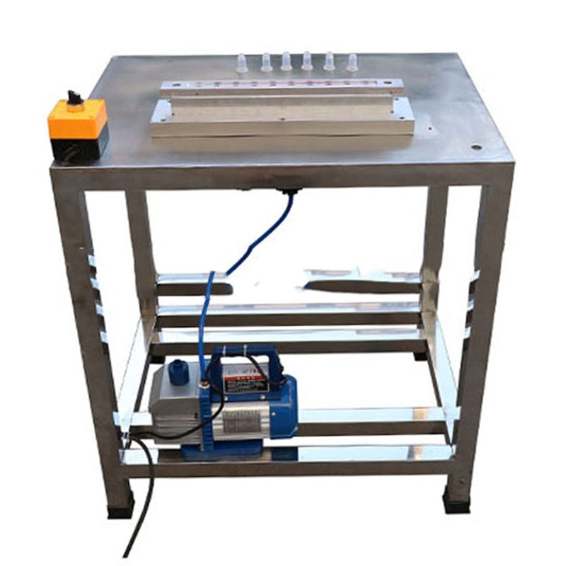 18652 เครื่องช่วยดึงลิปสติกออกจากแม่พิมพ์ สำหรับโมลิปสติก GJ-TM