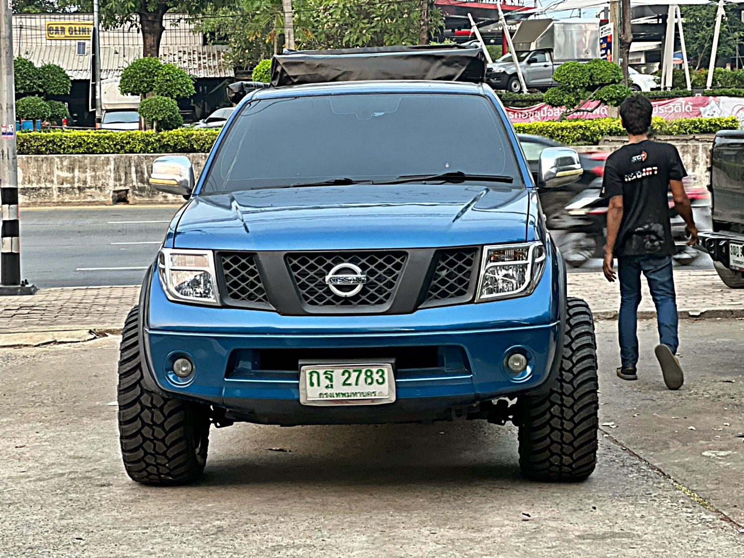 NISSAN_NAVARA_แปลงร่าง ทรงเมกา