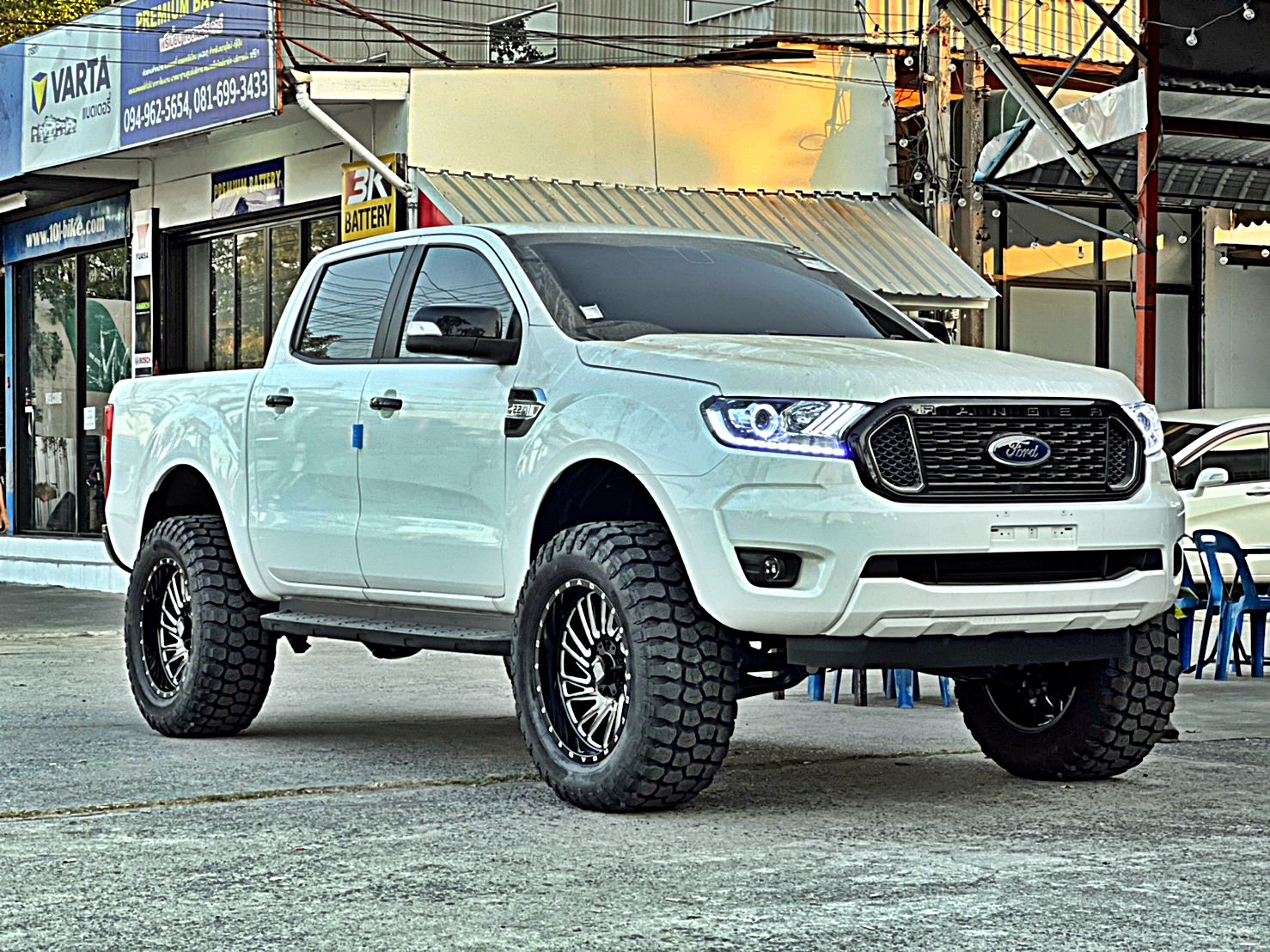 AMERICAN_WARRIOR FORD ทรงเมกา