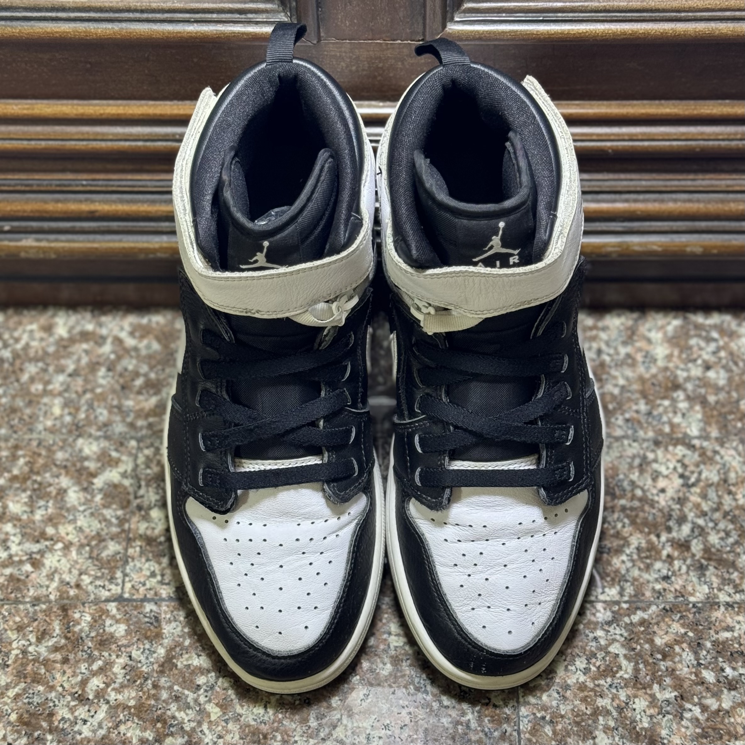 รองเท้า Nike Air Jordan 1 Hi FlyEase ‘PANDA’ #มือ2 (M10.5US)