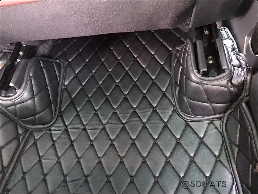 พรมปูพื้นรถยนต์ 6D TOYOTA COROLLA CROSS พรม6D QJ VIP หนาพิเศษ สีดำ รวมแผ่นท้าย ปิดเบาะ เต็มคัน 6ชิ้น