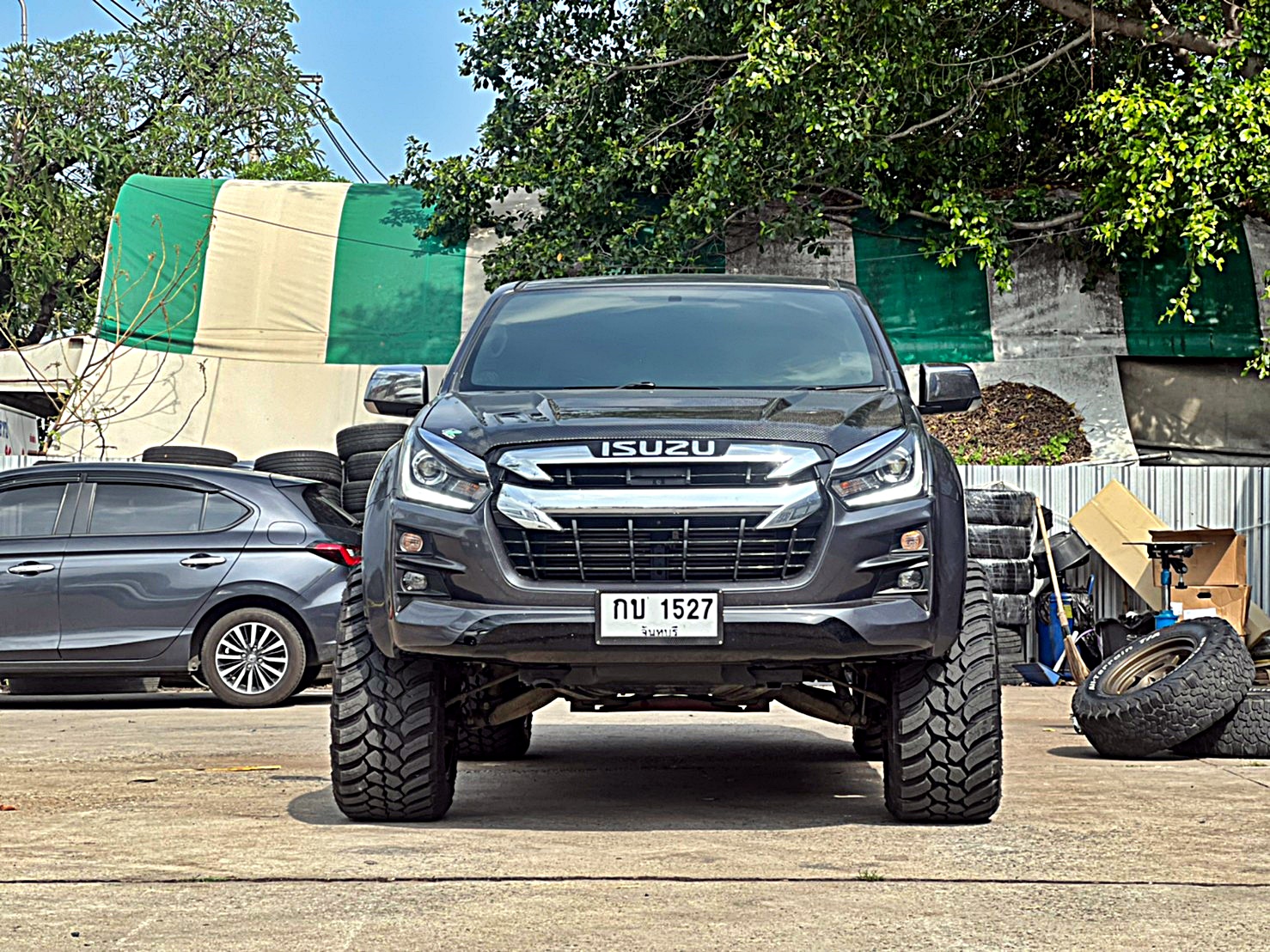 D_MAX_จองคิวมาจากจันทบุรี ทำทรงเมกาที่ STEP9