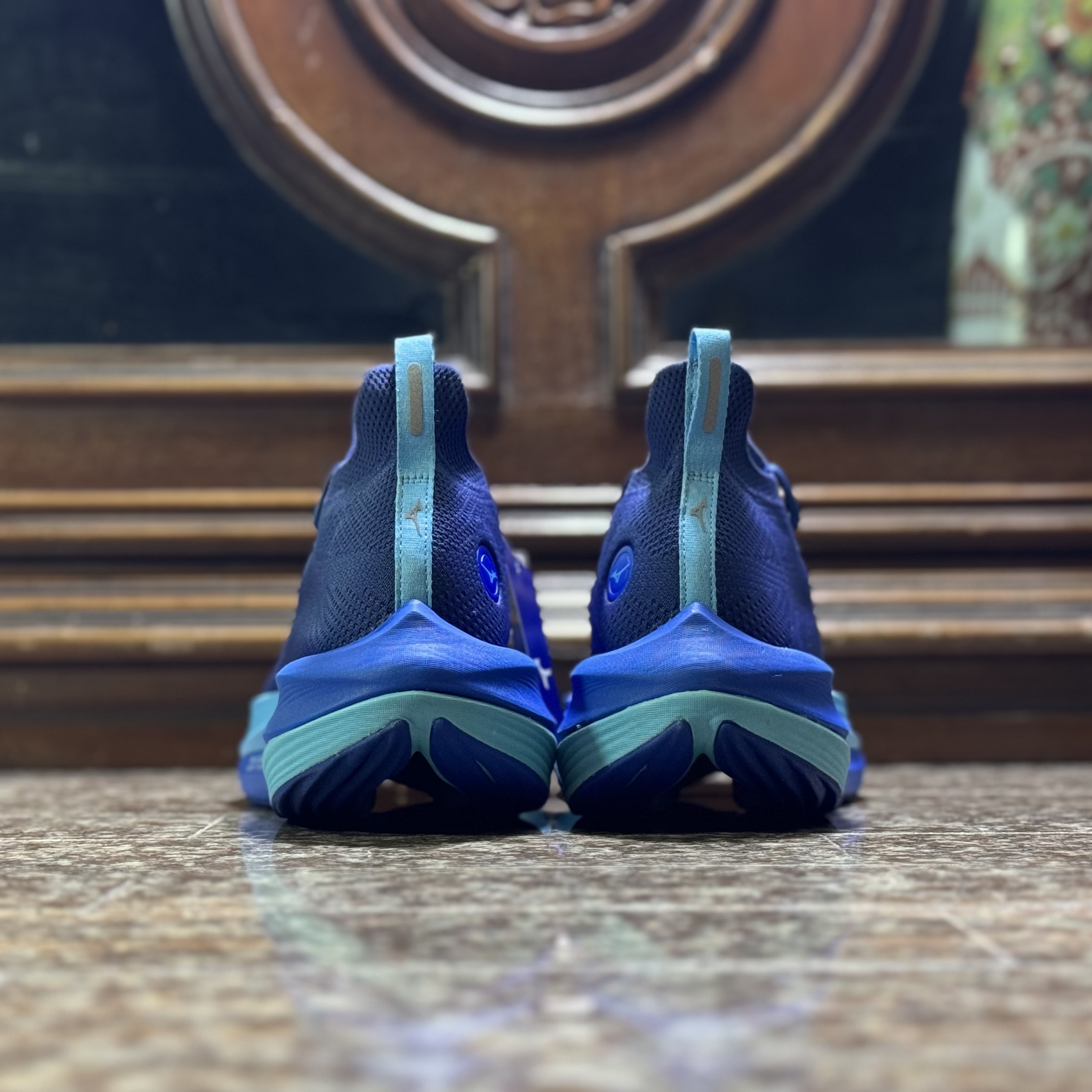 รองเท้าวิ่ง Mizuno Neo Vista ‘Estate Blue’ (M10US)