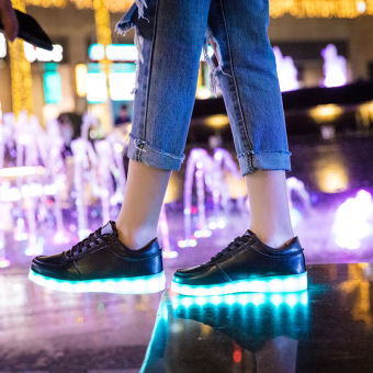 รองเท้าผ้าใบหญิง มีไฟ led เรืองแสงในเวลากลางคืน (สีดำ) (สีดำ)