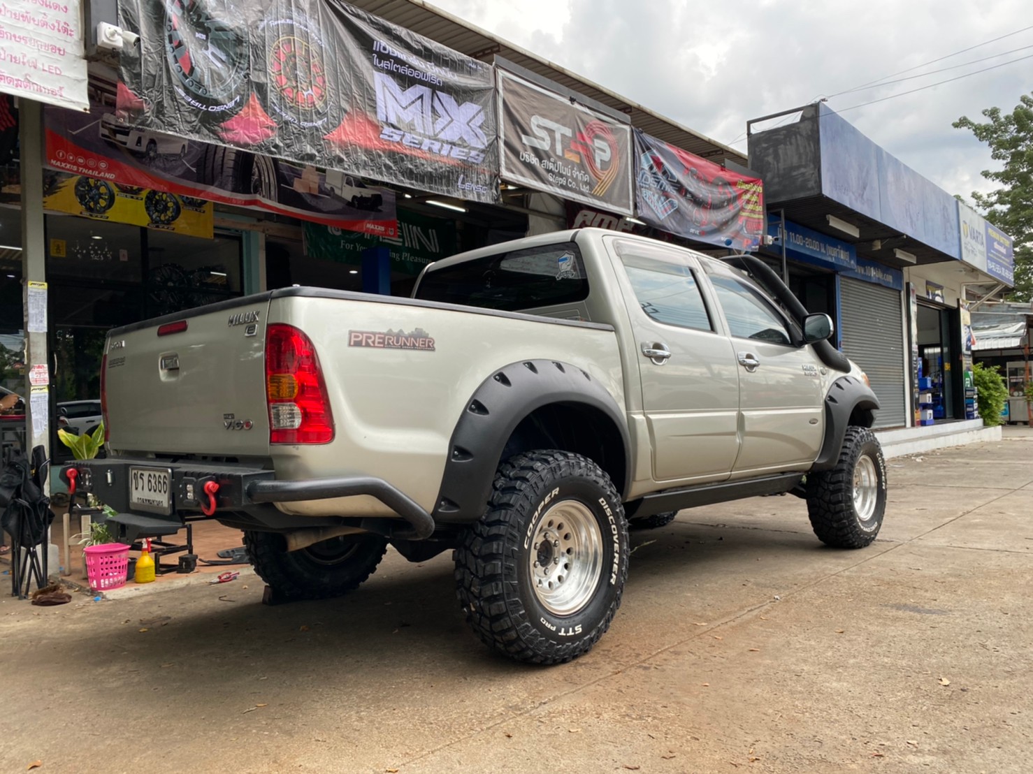 COOPER STT PRO 285/75-16 ราคาถูกสุดที่STEP9