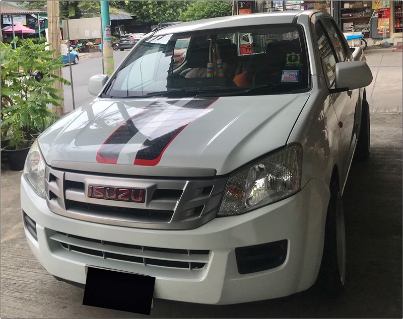 พรมปูพื้นรถยนต์D-MAX 4D (ปี2012-18) รุ่นพรม6D VIP ลายแคปล่า สีน้ำตาล เต็มคัน