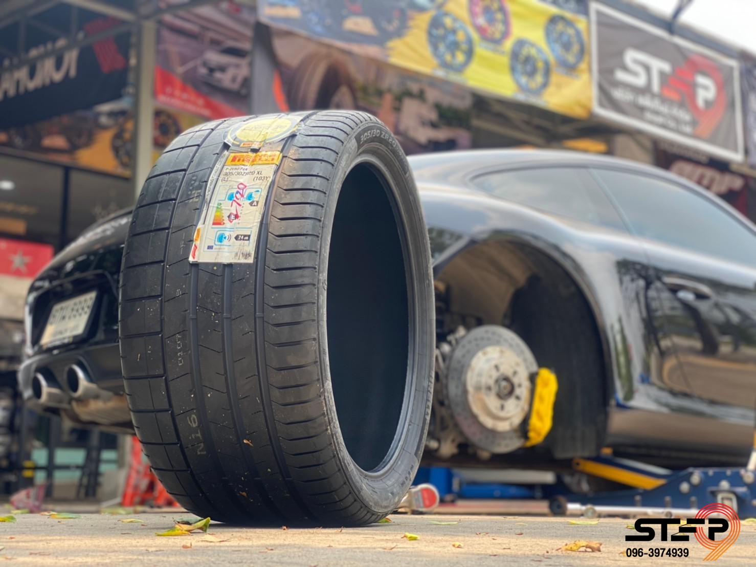 PIRELLI PZERO PZ4 245/35-20 ราคาพิเศษที่ STEP9