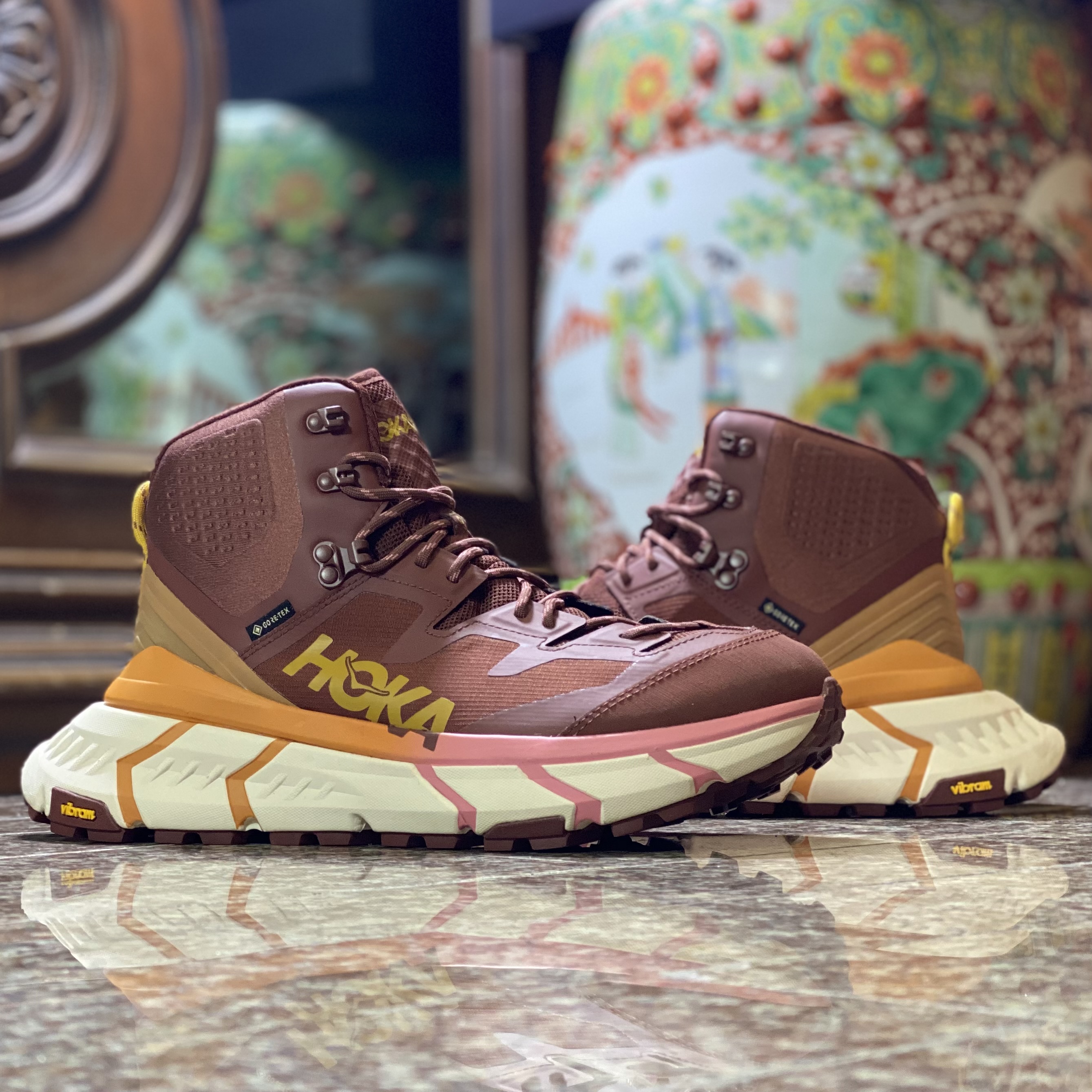 รองเท้าเดินป่า HOKA TenNine Hike GTX Women (W9US)