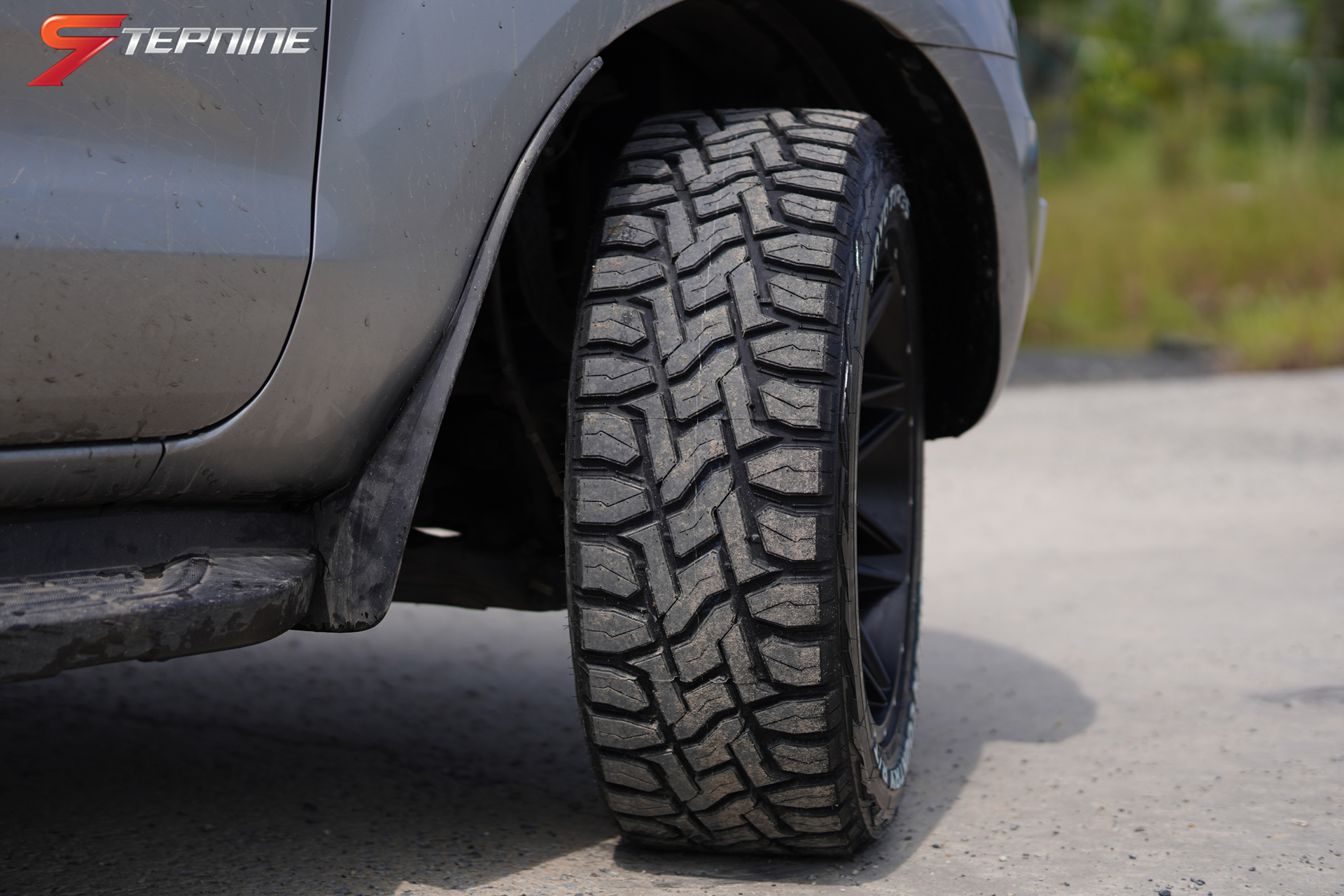 Ford everest ตัวเก่า ขอบ 20 ช่วงล่างเดิม ไม่ยก