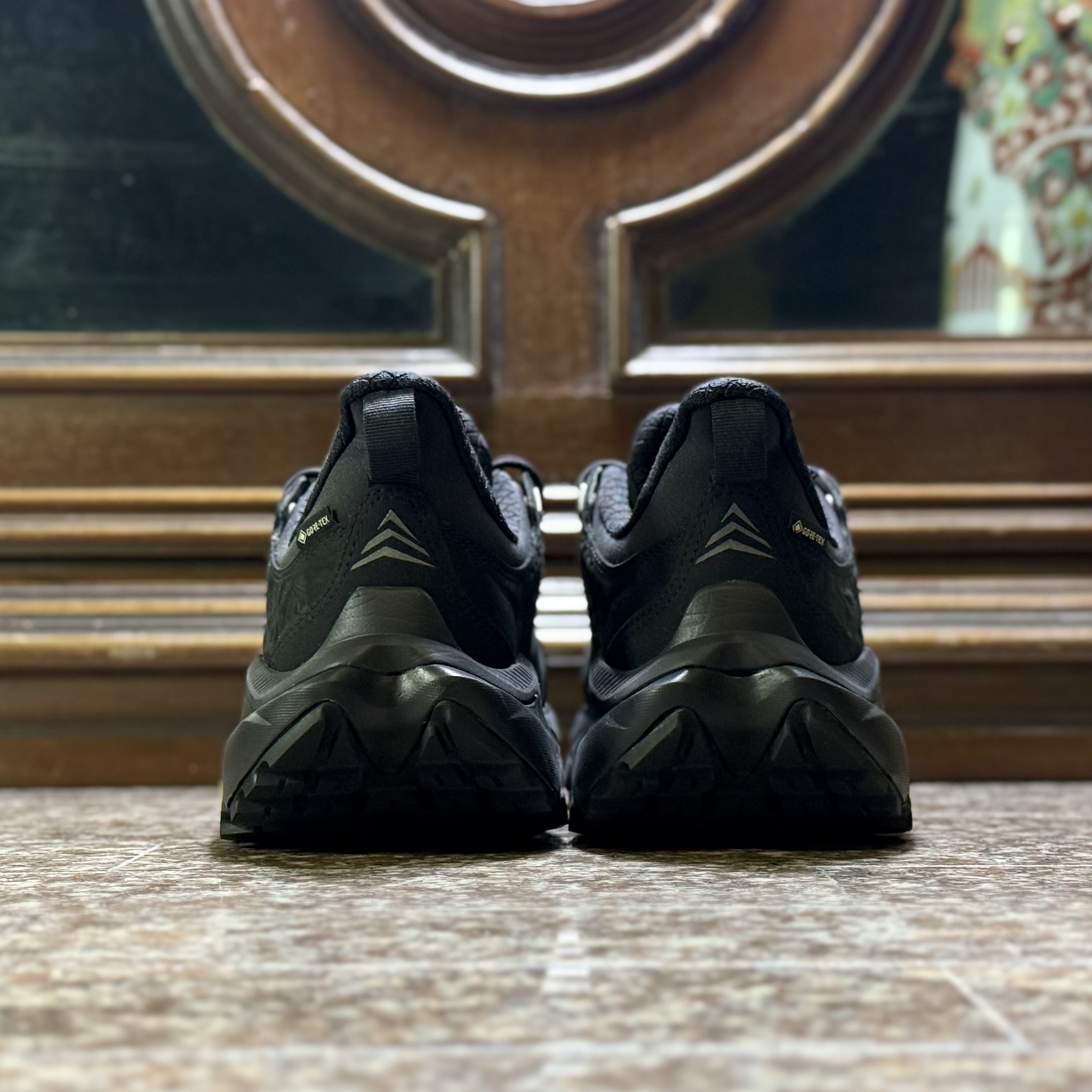 รองเท้าเดินป่า HOKA KAHA 2 Low GTX ‘AllBlack’ (M8.5/9/9.5/10US)