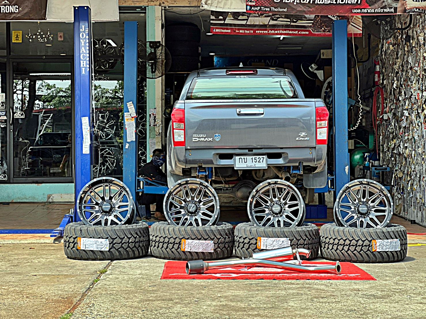 D_MAX_จองคิวมาจากจันทบุรี ทำทรงเมกาที่ STEP9