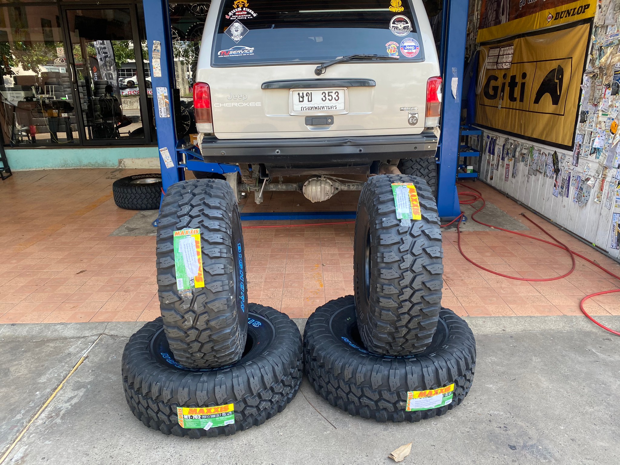 Maxxis mt762 ยางใหญ่ มาแล้ว 35x12.5r15