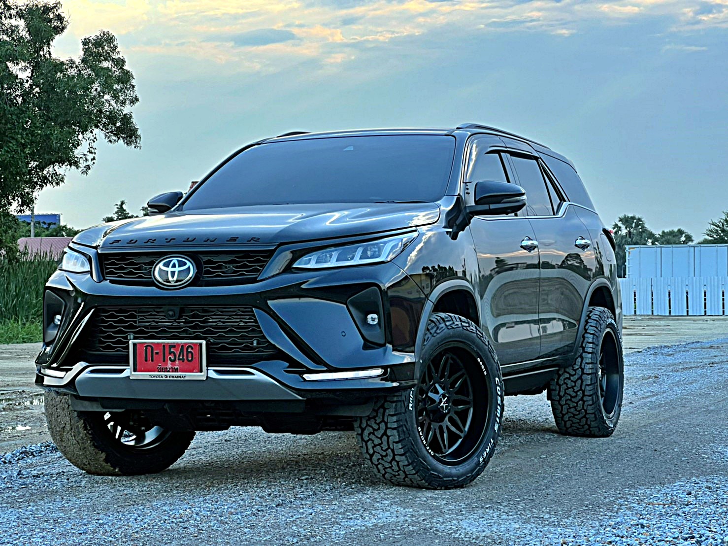 #TOYOTA_LEGENDER_จองคิวจากชัยนาท ไม่ยก ใส่ล้อออฟลบ