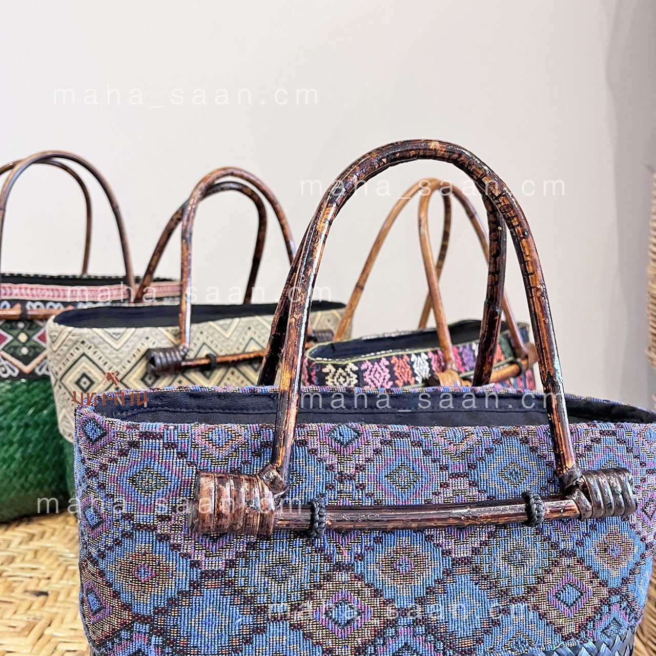 กระเป๋าสาน กระเป๋ากระจูดผ้าไทย คละแบบ ของฝาก ของขวัญเกษียณ 💟