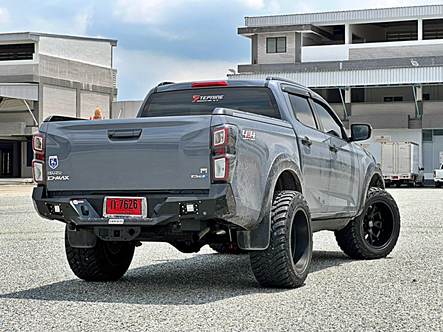 D_MAX_ทะเบียนนครปฐม ทำทรงเมกาที่ STEP9