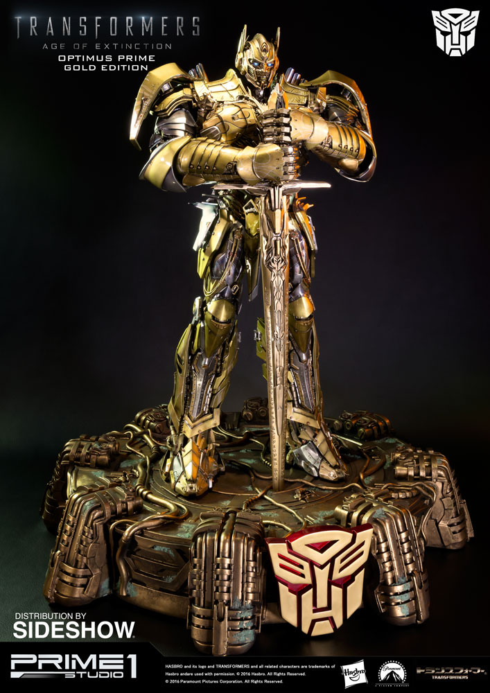 Optimus Prime (Knight Edition) Gold Version