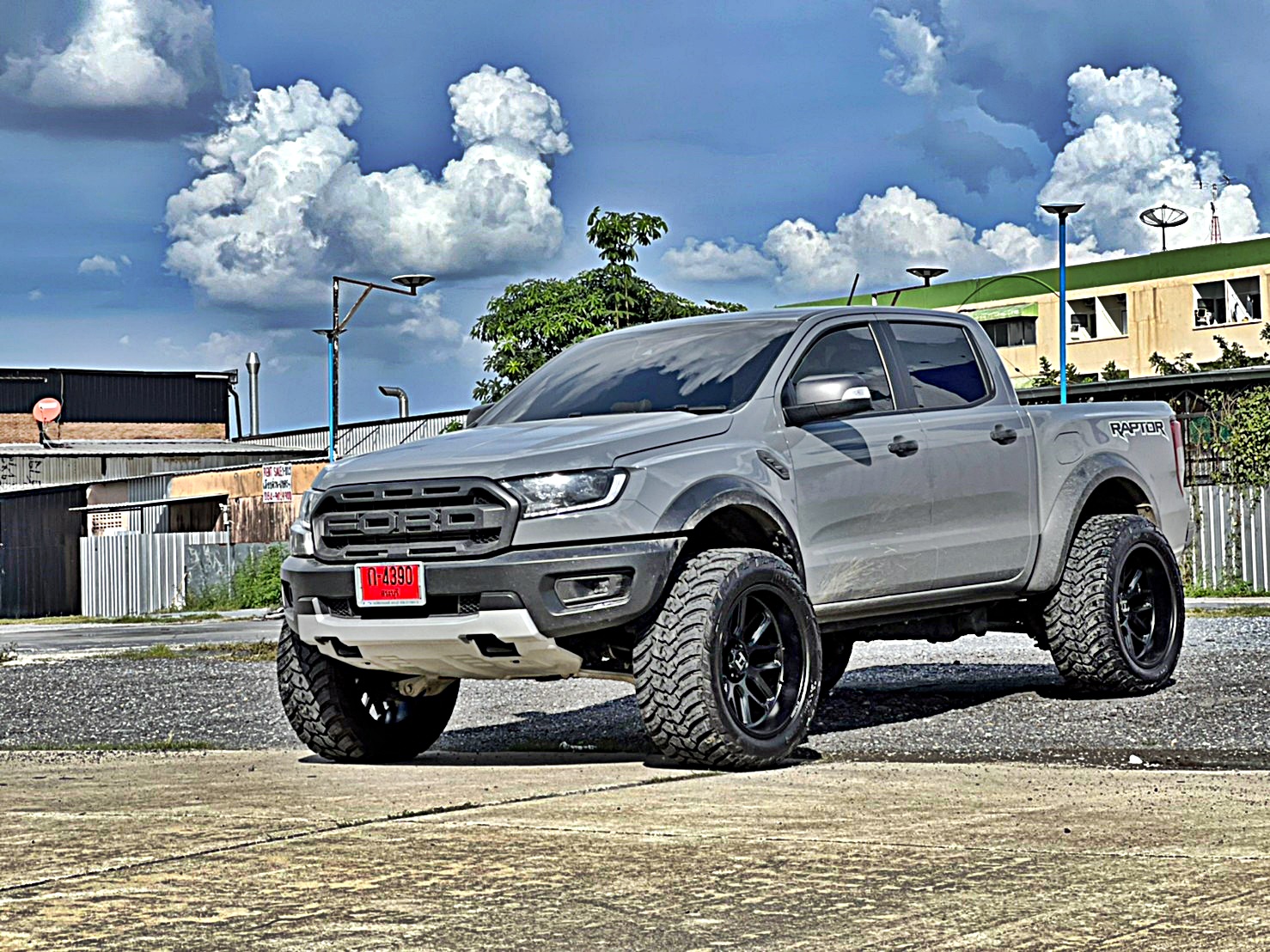 FORS RAPTOR ทรงเมกา ล้อ HOSTILE H120