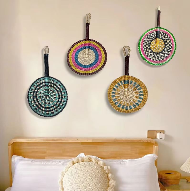 พัดกก ทรงกลม สีสดใส งานแฮนด์เมด ของฝาก ของที่ระลึก คละสี 🍭