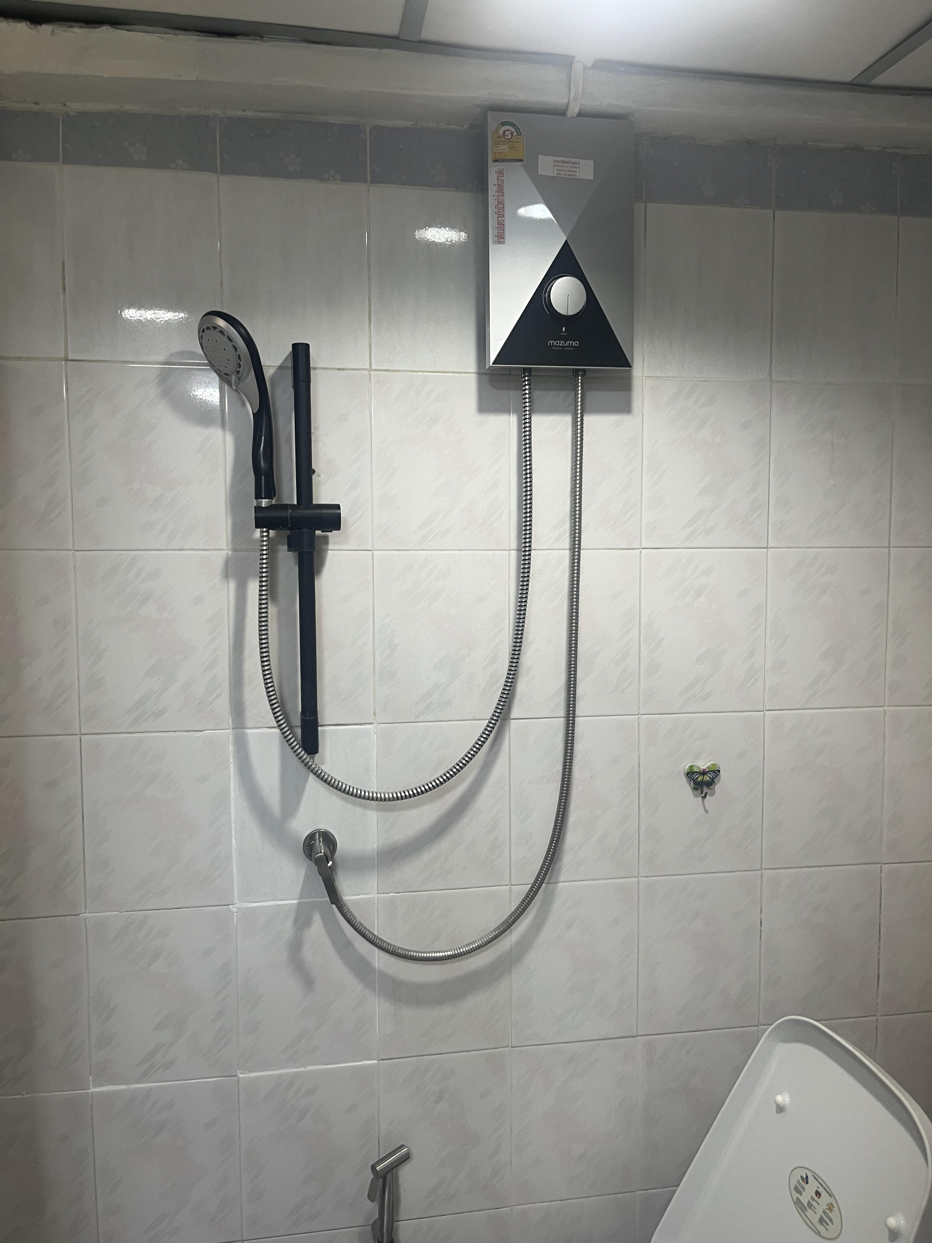 คอนโดให้เช่า นวมินทร์ 123 ใกล้ถนน เฟอร์ ตู้เย็น ไมโครเวฟ