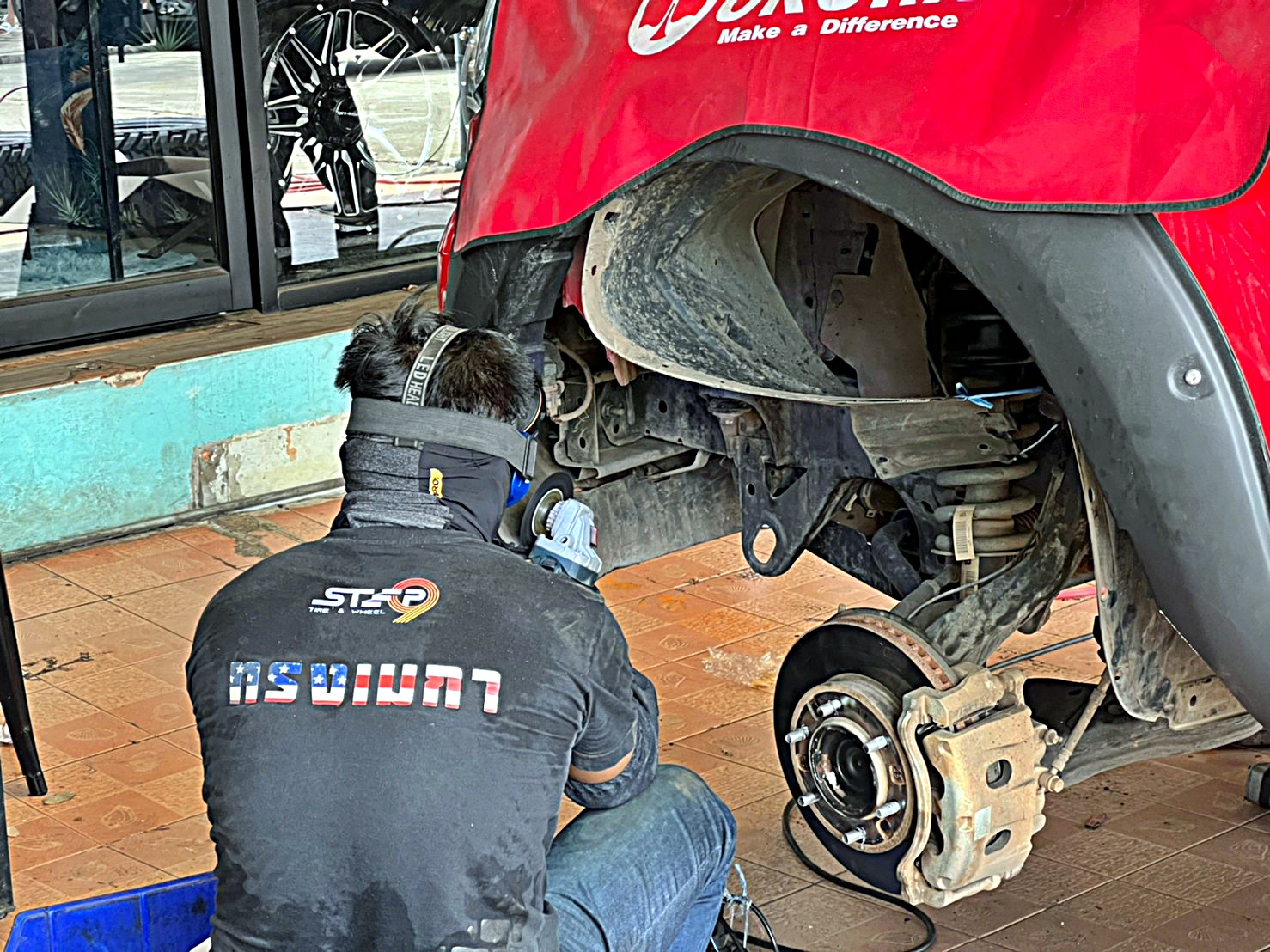 FORD_RANGER_ทรงเมกาจองคิวมาจากลำพูน