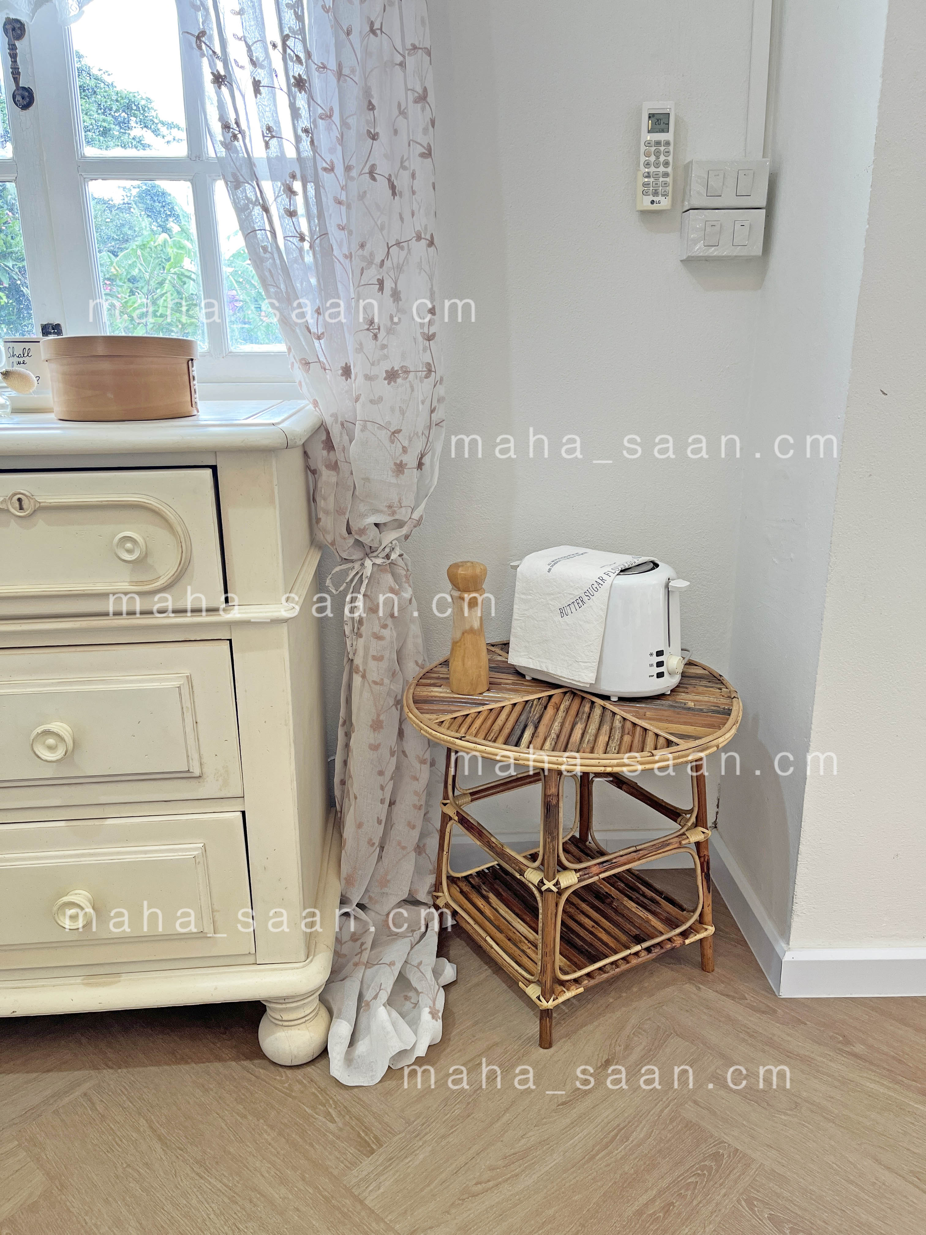 โต๊ะหวาย ทรงกลม สีเข้ม แต่งคาเฟ่ แต่งบ้าน โต๊ะข้างเตียง 🌸