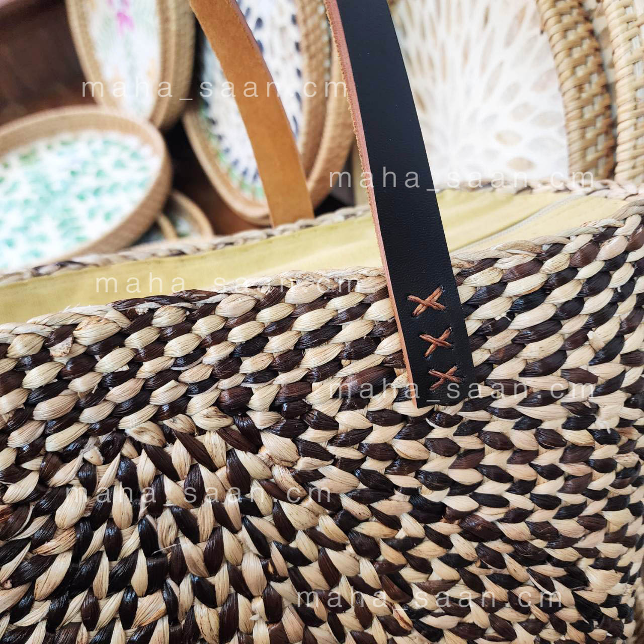 กระเป๋าผักตบชวา มีหูหิ้ว สะพายไหล่ สายหนังpu ใบใหญ่ 💟