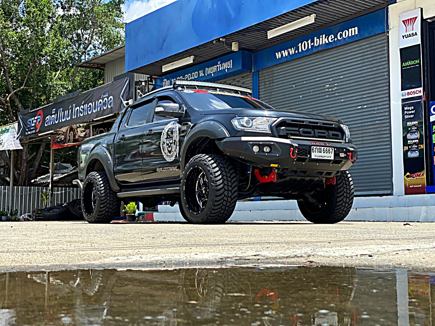 FORD WILDTRACK ทรงเมกา