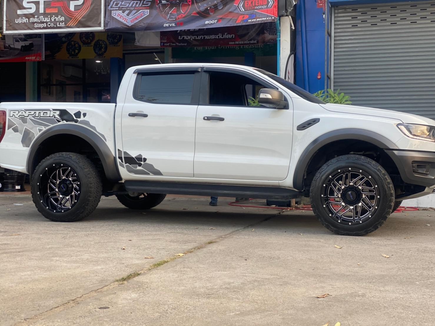 #ล้อออฟโรด #MT232 ขอบ20 กว้าง12 ออฟ-44 6/139.7 ยาง #BF 275/55-20 #KO2