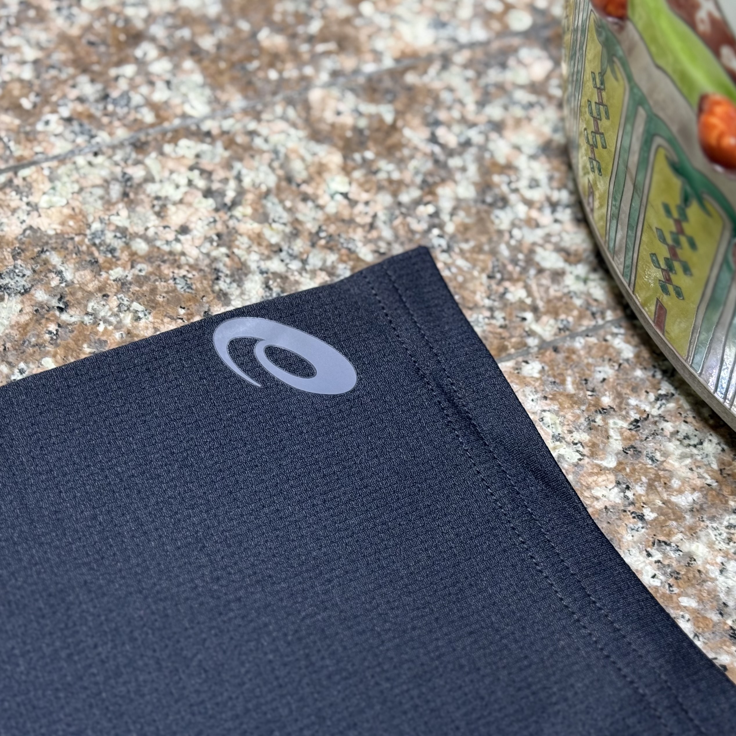 เสื้อวิ่ง ASICS ActiBreeze Jacquard Knit Running Shirt ‘BLACK’ (S,M)