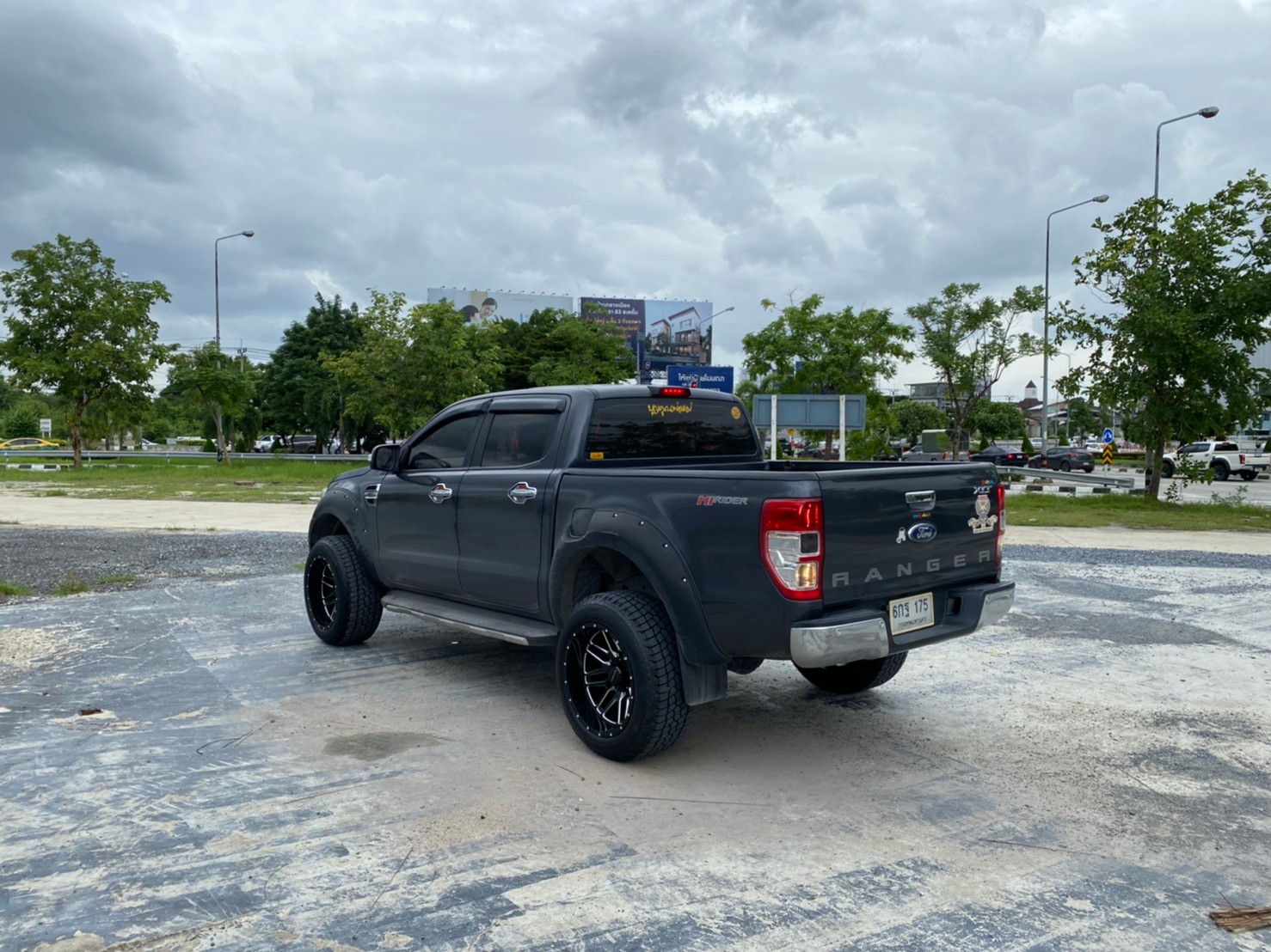 FORD ทรงเมกา ล้อเทพลึกสุดตาราง