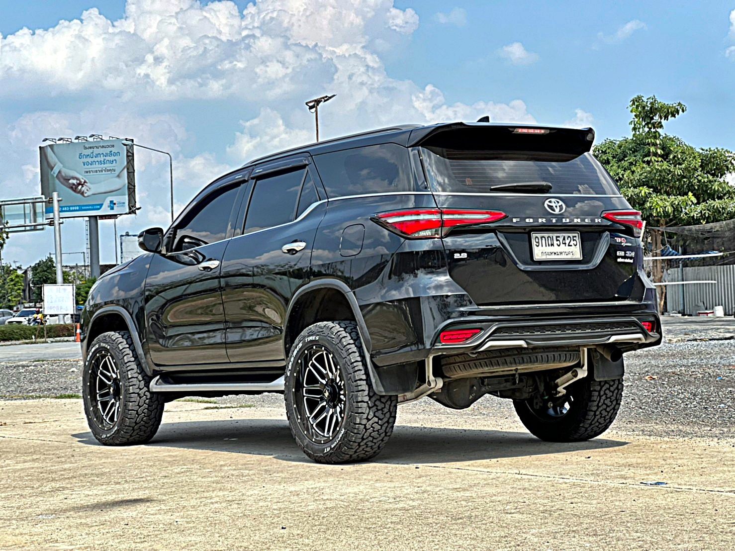 FORTUNER ทรงเมกา