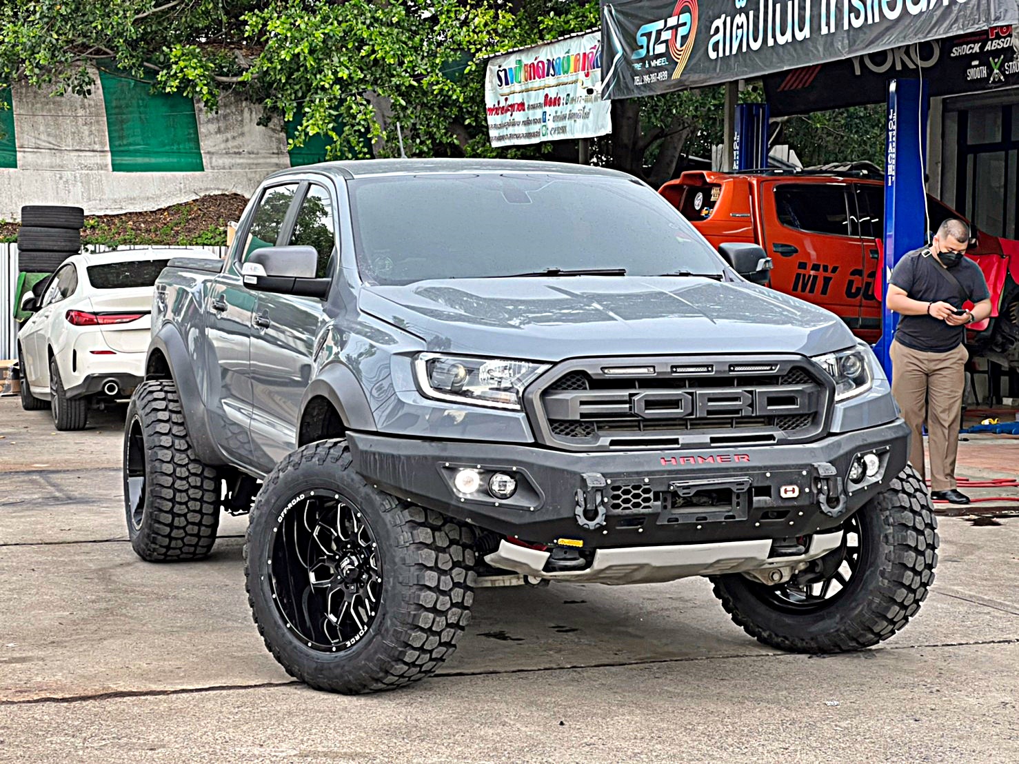 FORD_RAPTOR_ทรงเมกา ที่ STEP9