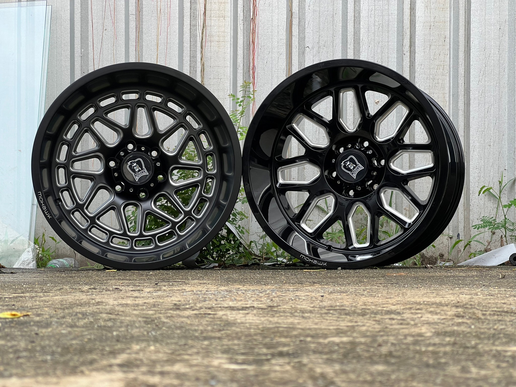 มาใหม่2ลาย แนวเมกา ขอบ20