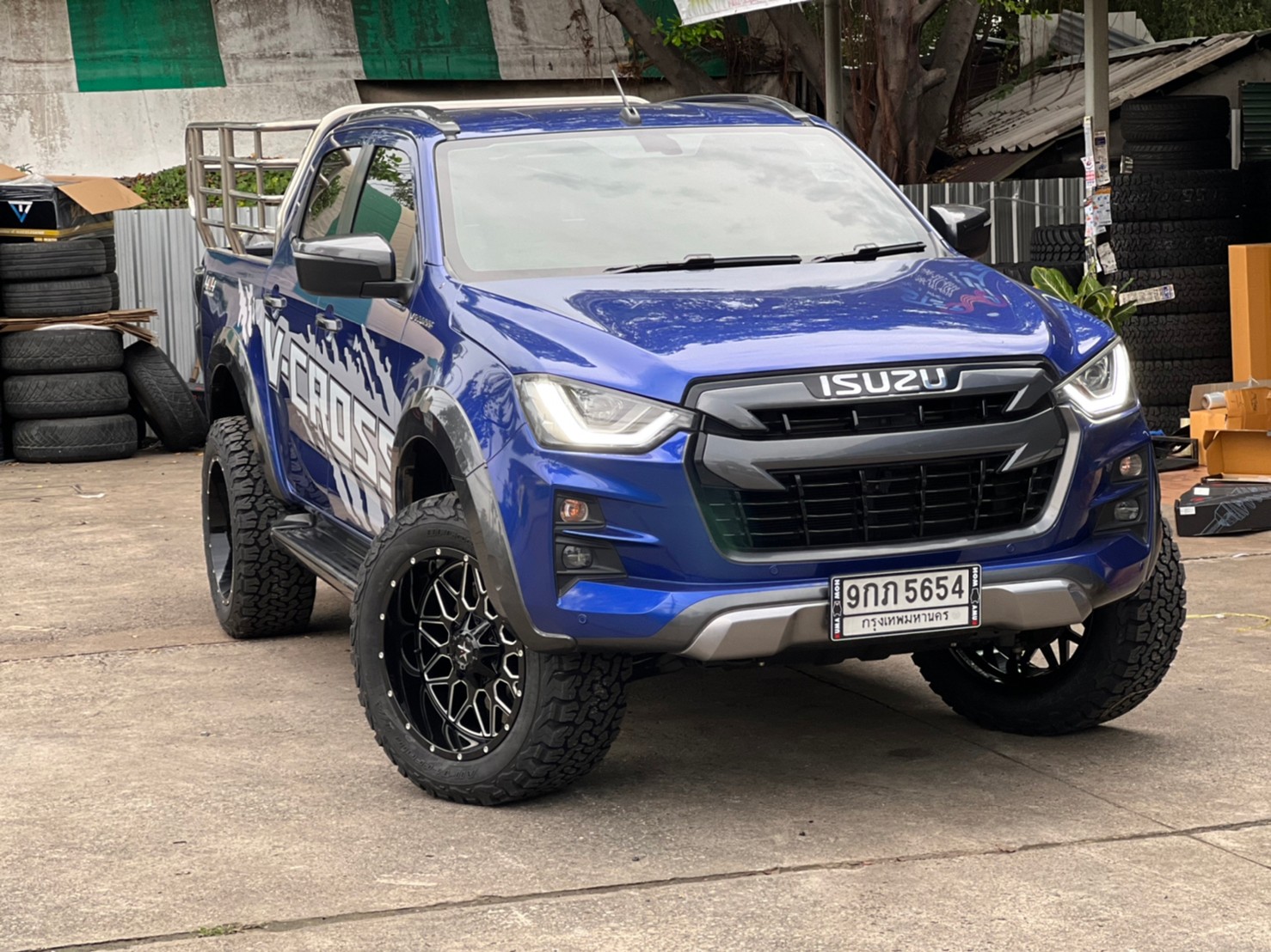 D-MAX ทรงเมกา ขอบ20