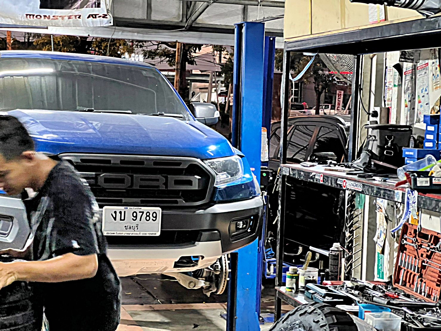 #FORD_RAPTOR_มาจากชบุรี ทำทรงเมกาที่ STEP9