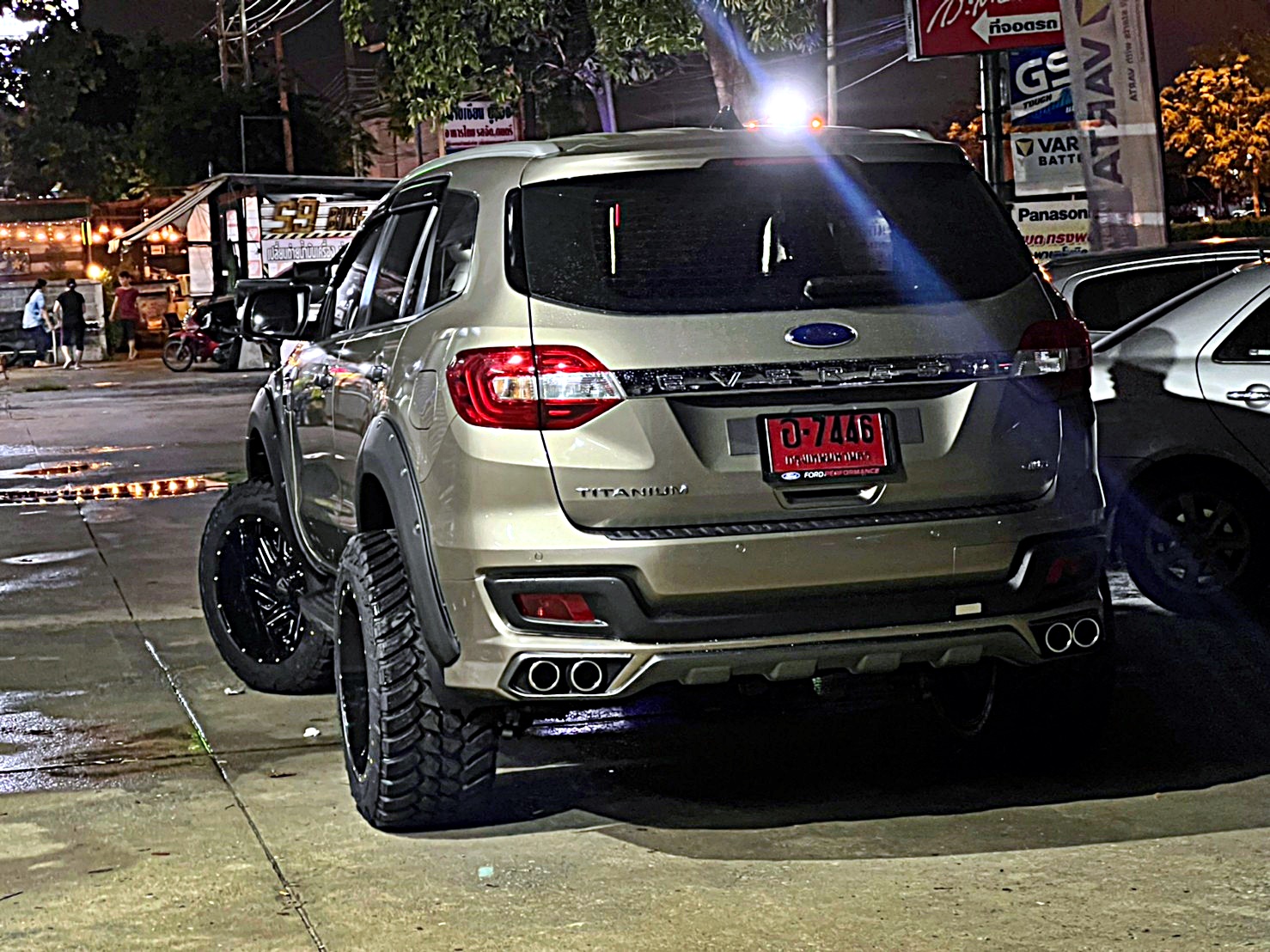 FORD_EVEREST_ทรงเมกา ที่ STEP9