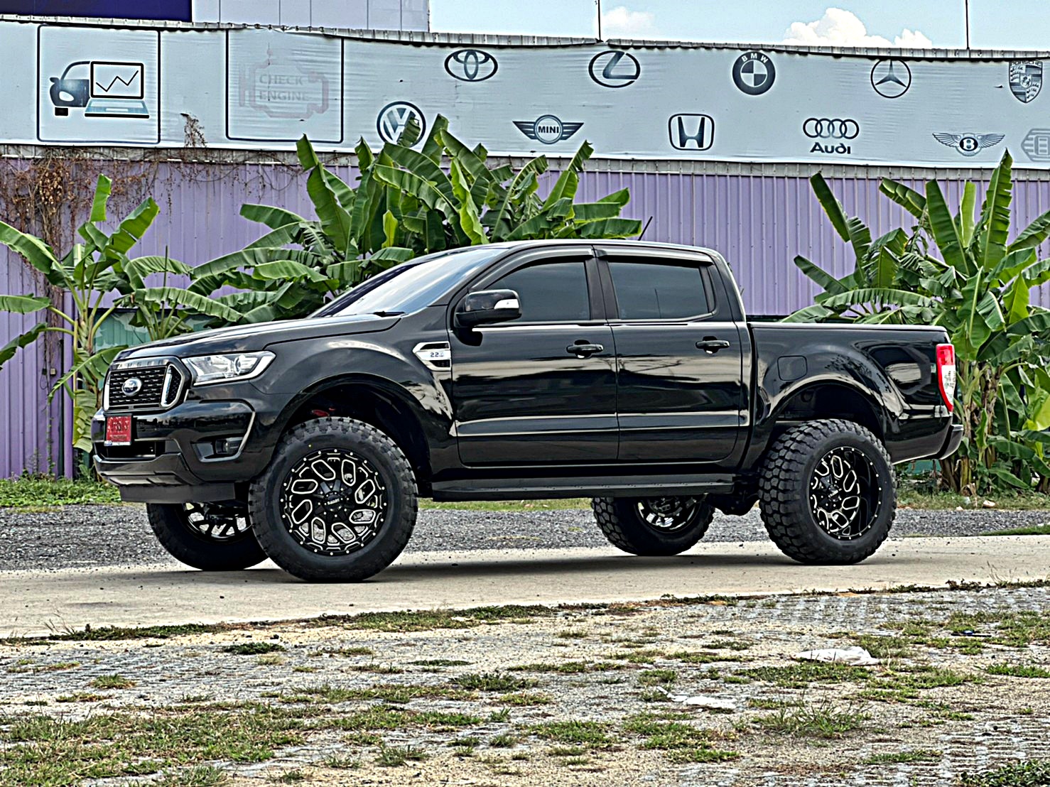 FORD ทรงเมกา ขอบ20 ลายใหม่ที่ STEP9