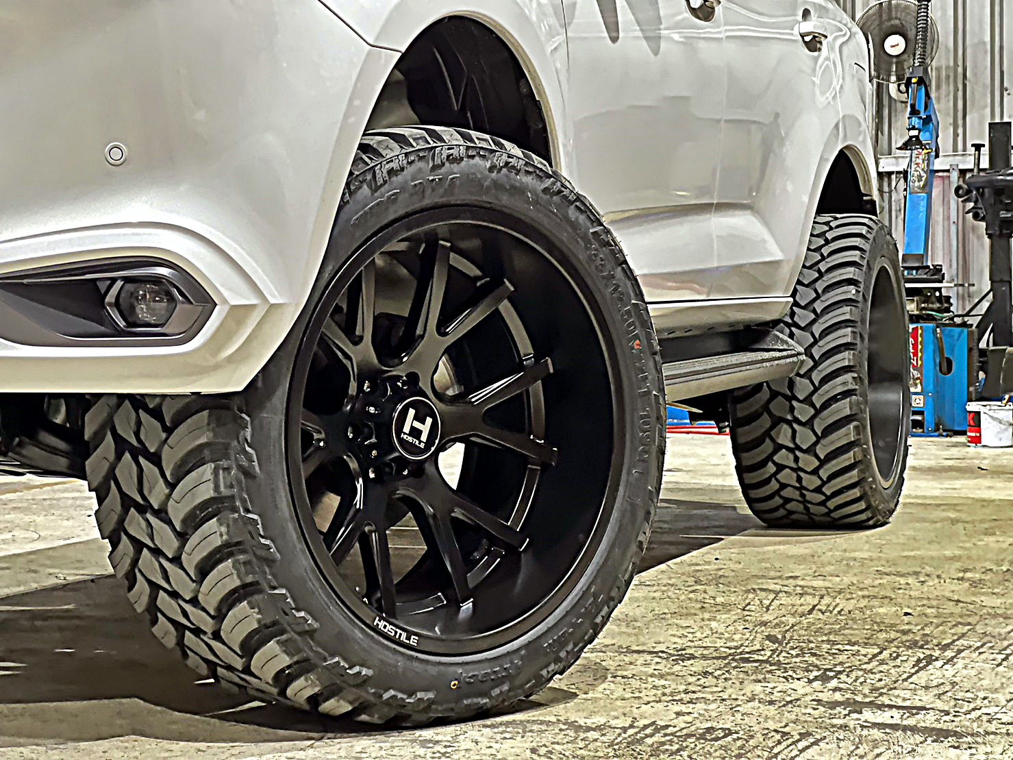 ล้อแท้ HOSTILE H113 ขอบ22 ใส่ MU-X แต่งเมกา