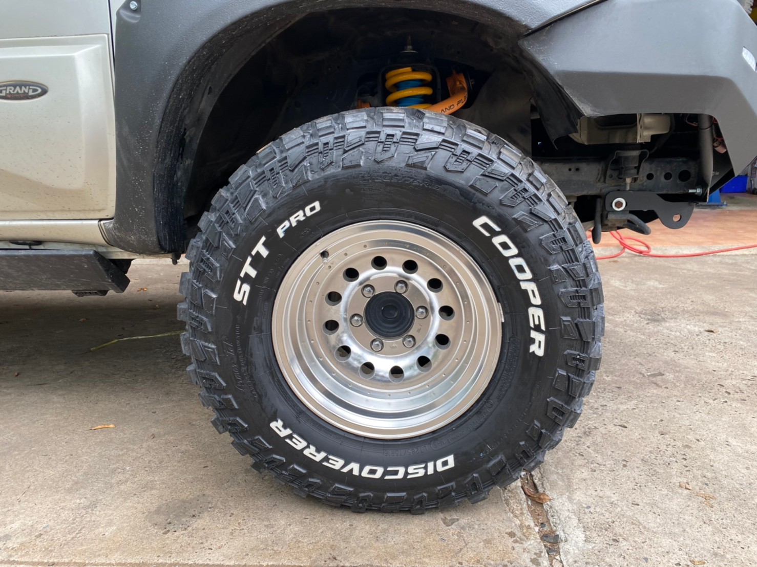 COOPER STT PRO 285/75-16 ราคาถูกสุดที่STEP9