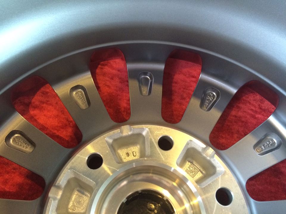 New Alloy Wheels For H-1 16 2016 (ล้อแม็กซ์ของแท้ตรงรุ่นสำหรับ Hyundai H-1 ขอบ 16 ลายปี 2016)