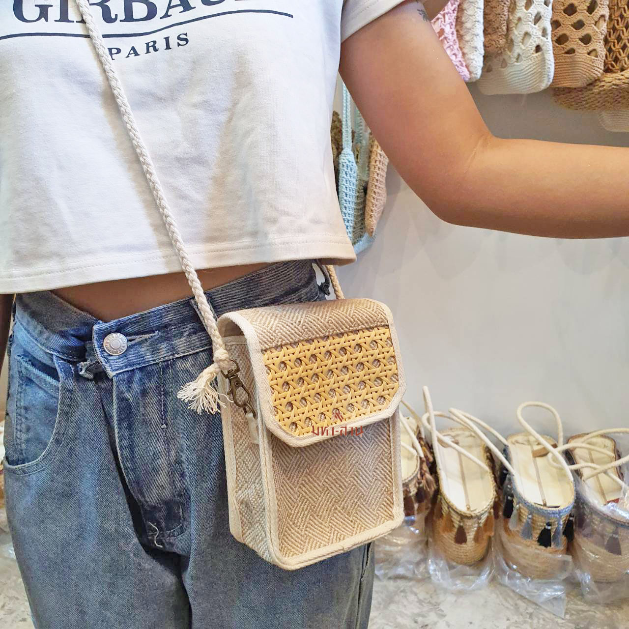 กระเป๋าสาน ฝาพับ สะพายน่ารัก กระเป๋าถือ กระเป๋าผู้หญิง กระเป๋าเด็ก สำเนา